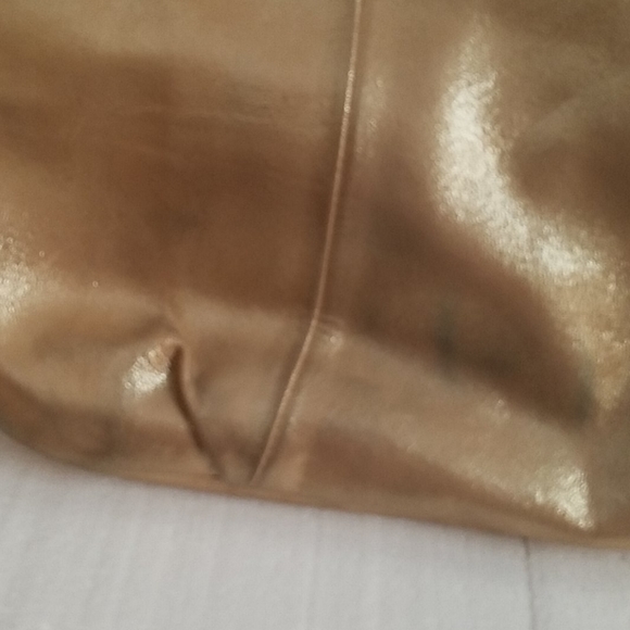 Gold Coach handbag - Picture 9 of 9